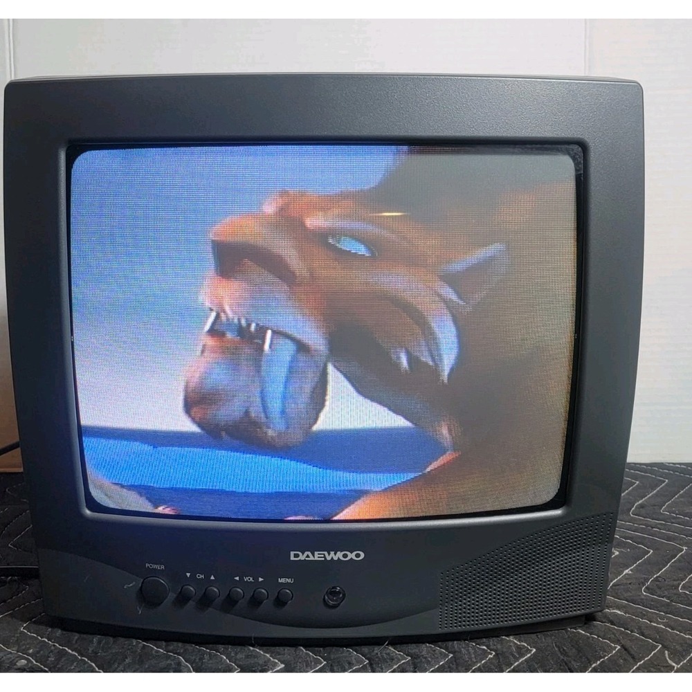 Daewoo 13" CRT Color TV Retro Gaming Kitchen Shop DTQ-13P3FC Black